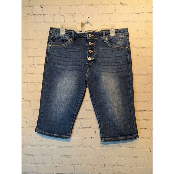 KanCan button fly high rise shorts size 15/31 - Picture 1 of 2